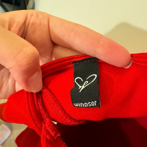 Red Dress - Picture 5 of 6